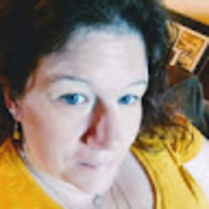 Meet your Posher, Sarah lynne